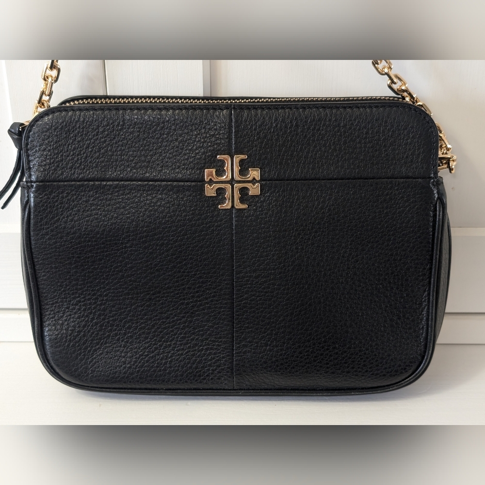 TORY BURCH - Ivy Crossbody, Black Pebbled Leather, Gold Chain, EUC. - Picture 4 of 14